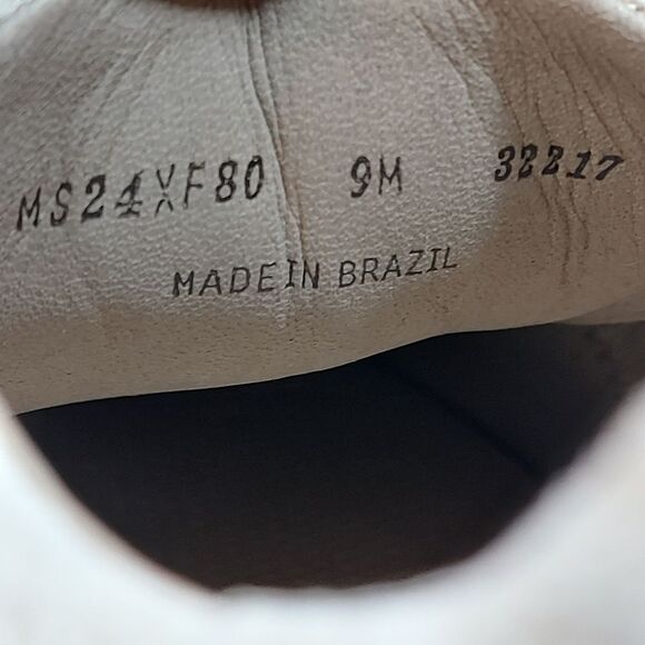 Peter Millar Wayfare Runner Shoes Ivory Suede MS24XF80 Men's Size 9 - Picture 7 of 8